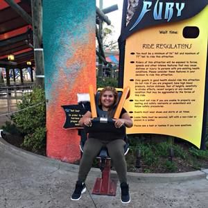 Meet your Posher, Rossy